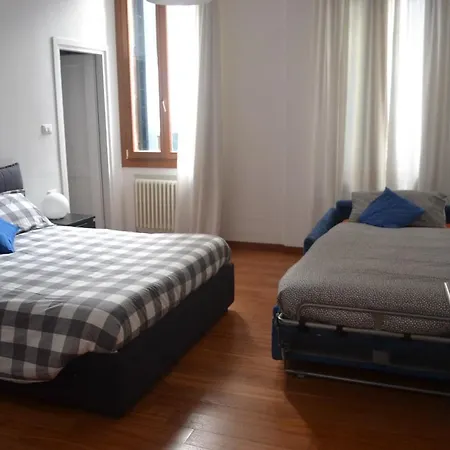 Castello 5888 A, Santa Marina, Calle Marcello, Calle-2